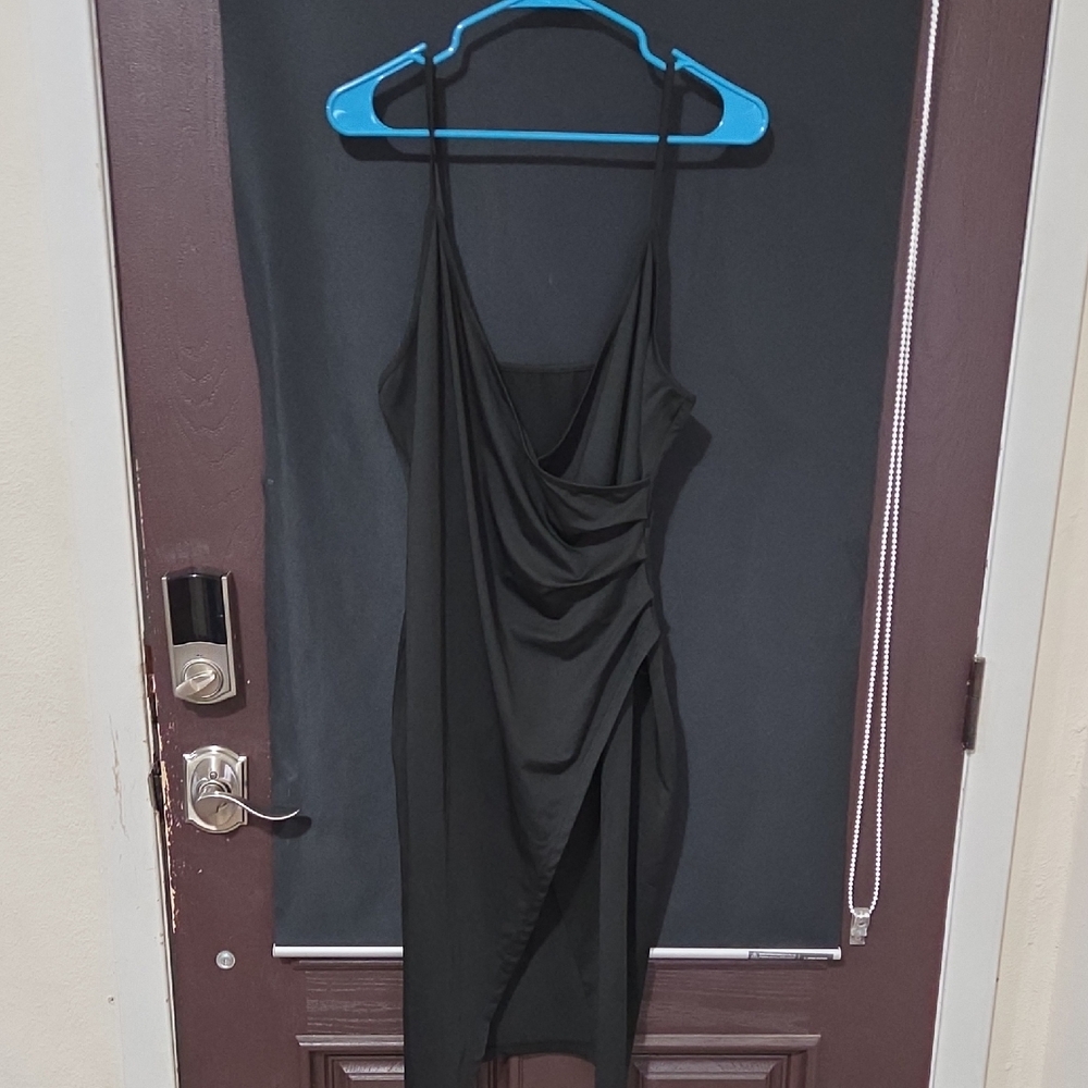 SHEIN Curve Black Dress